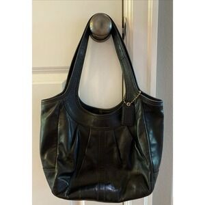 Coach Leather Black Ergo Pleated Tattersall Shoulder Hand Bag Classic Charm Tag